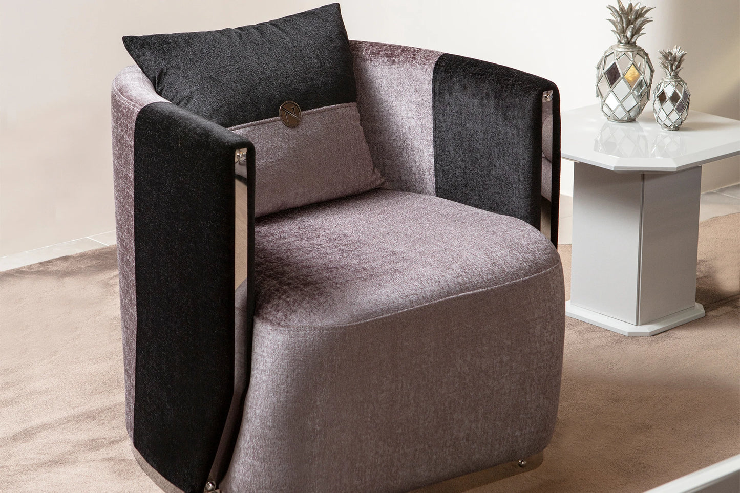 Leon Modern Sofa Set