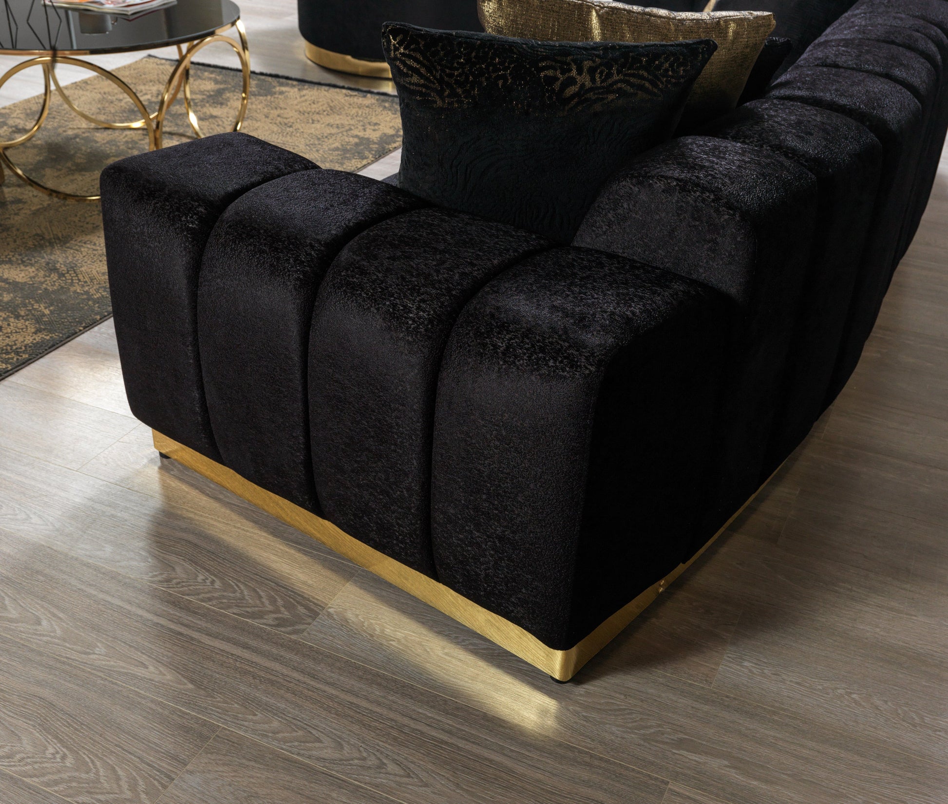 Michelle Black Velvet Curved 118" Sectional [ETA: 12/15]