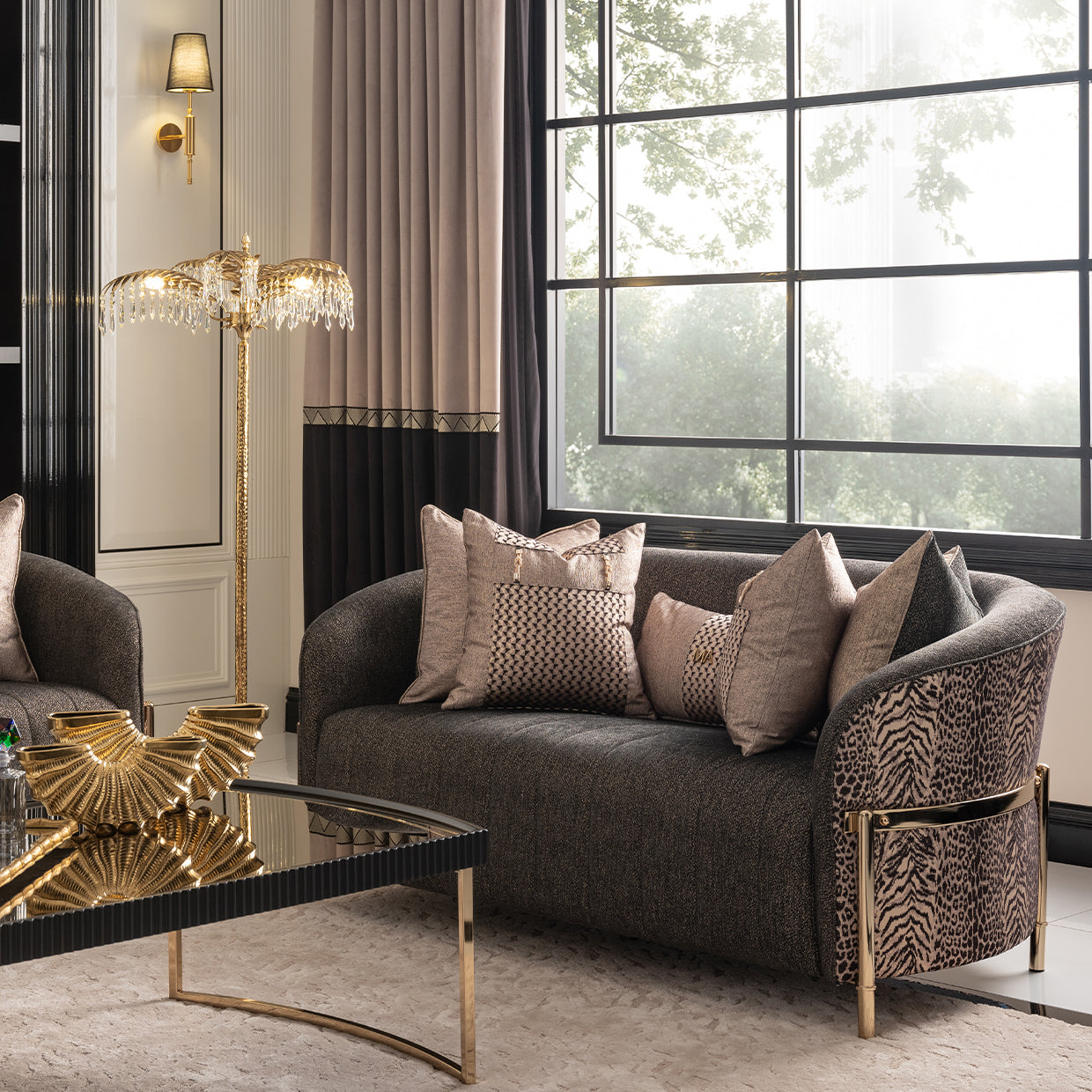 Lisbon Sofa Onyx Gold