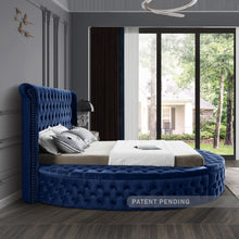 Load image into Gallery viewer, Luxus Velvet Bed
